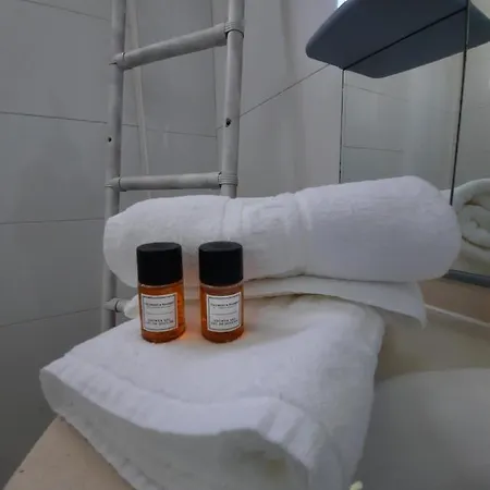 Bonito Piso A De Candela En