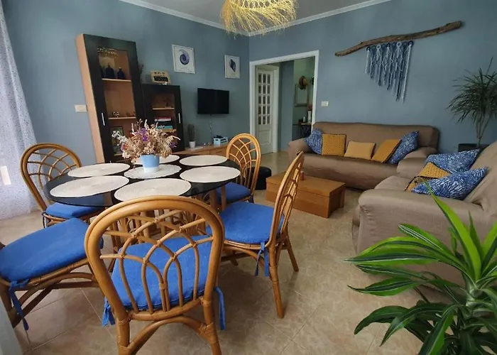 Bonito Piso A De Candela En